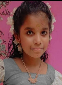 Sreya Santhosh